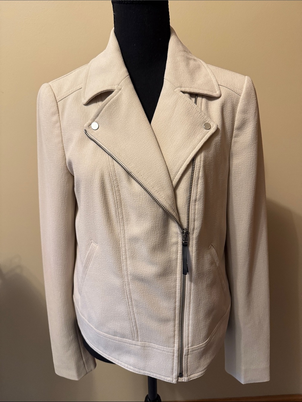 Ann Taylor Cream Asymmetrical Moto Blazer